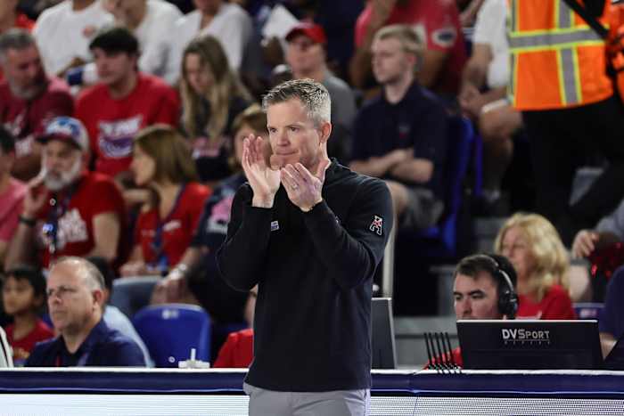 Florida Atlantic Owls head coach Dusty May reacts from the sideline against the North Texas Mean Green during the first half at Eleanor R. Baldwin Arena in Boca Raton, Fla., on Jan. 28, 2024.